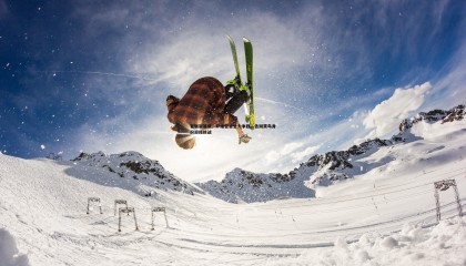 乐虎国际-夏联新篇章，萨隆誓言全力争胜，告别菜鸟身份迎接挑战