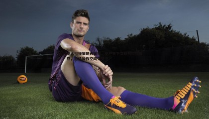 乐虎国际-湖人引援策略再调整，中产签下艾顿与拉拉维亚，后续操作空间受关注